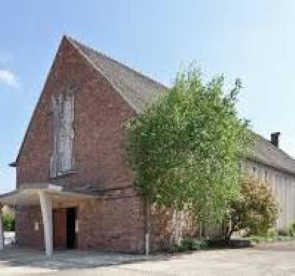 NETTOYAGE DE L'ÉGLISE ST PIERRE & PAUL